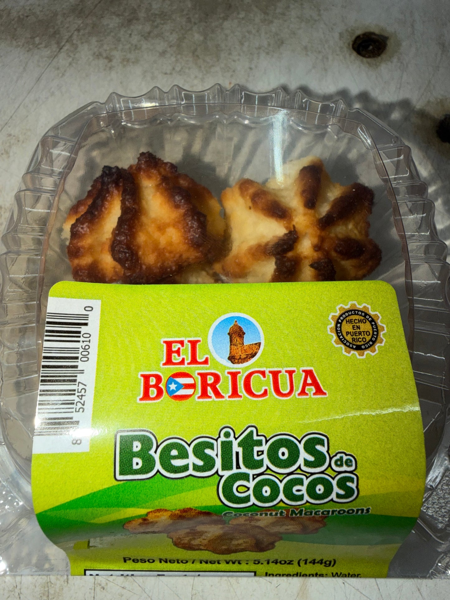 EL BORICUA BESITO DE COCO CLAMSHELL