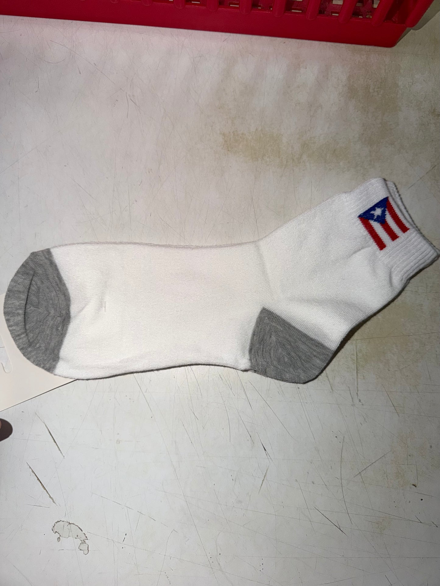 WHITE PR SOCK