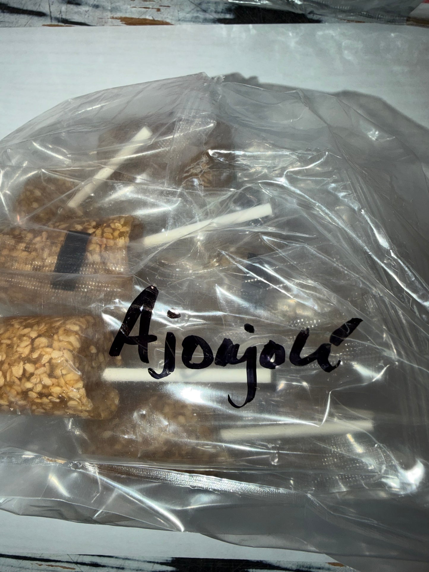 PILONES HECHO MANO PR 10CT AJONJOLI