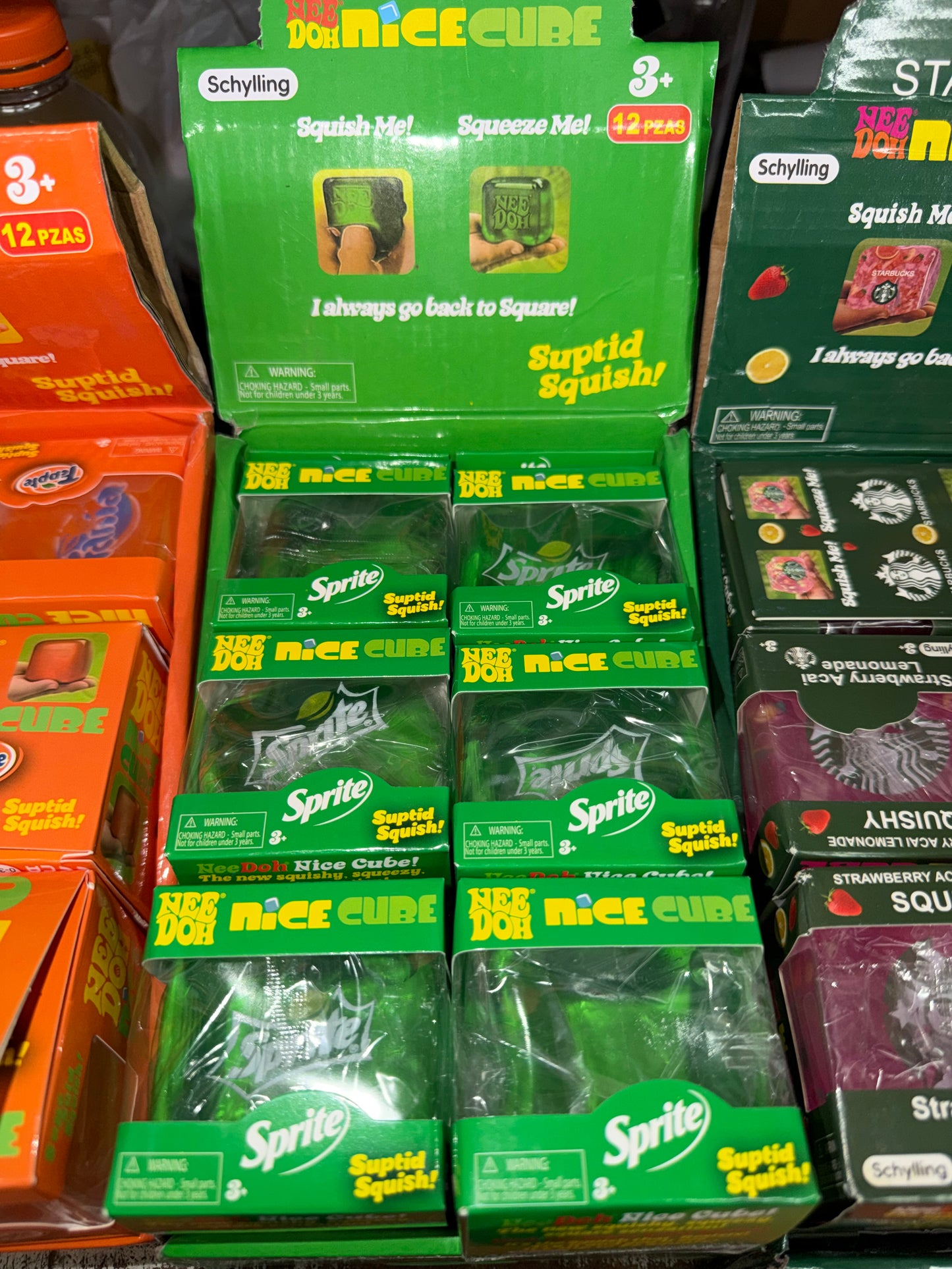 GREEN CUBE SQUISHY
