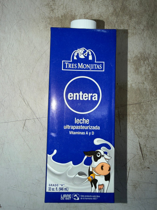 TRES MONJITAS LECHE ENTERA