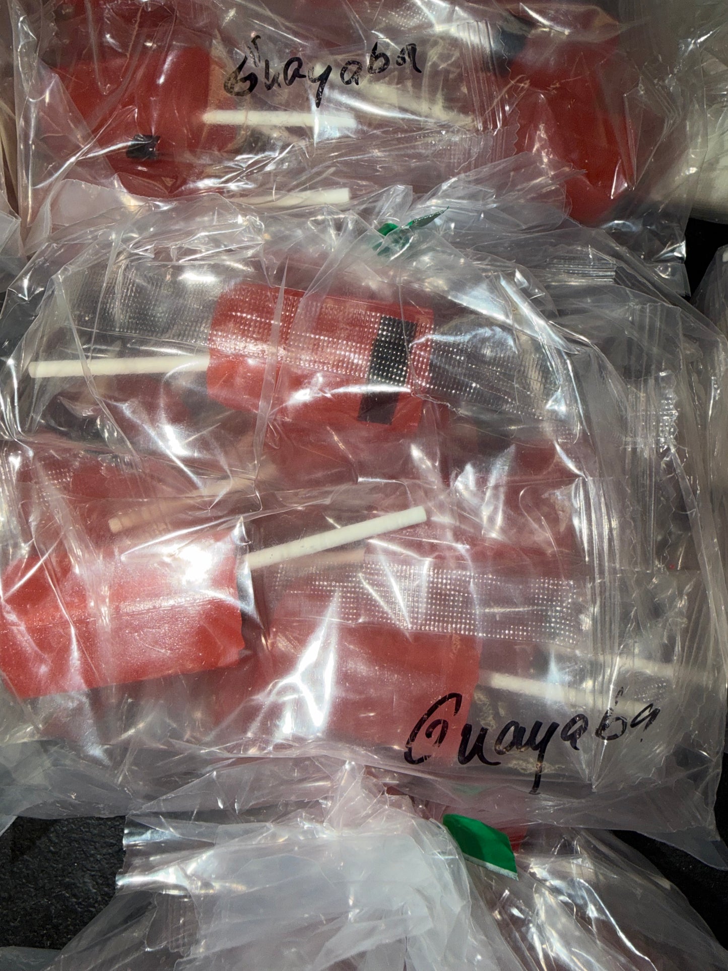 PILONES DE GUAVA HECHO MANO 10CT