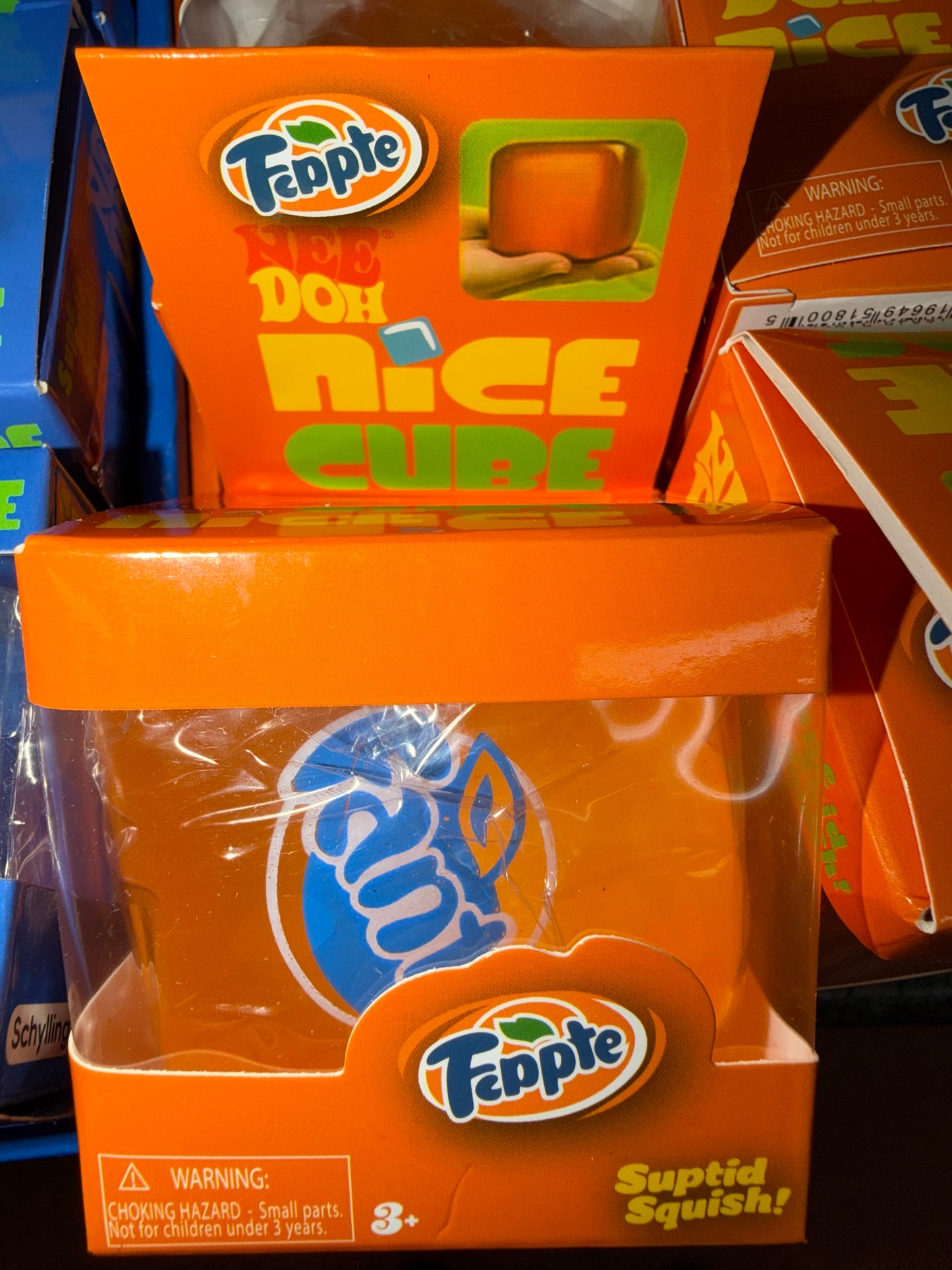ORANGE CUBE SQUISHY
