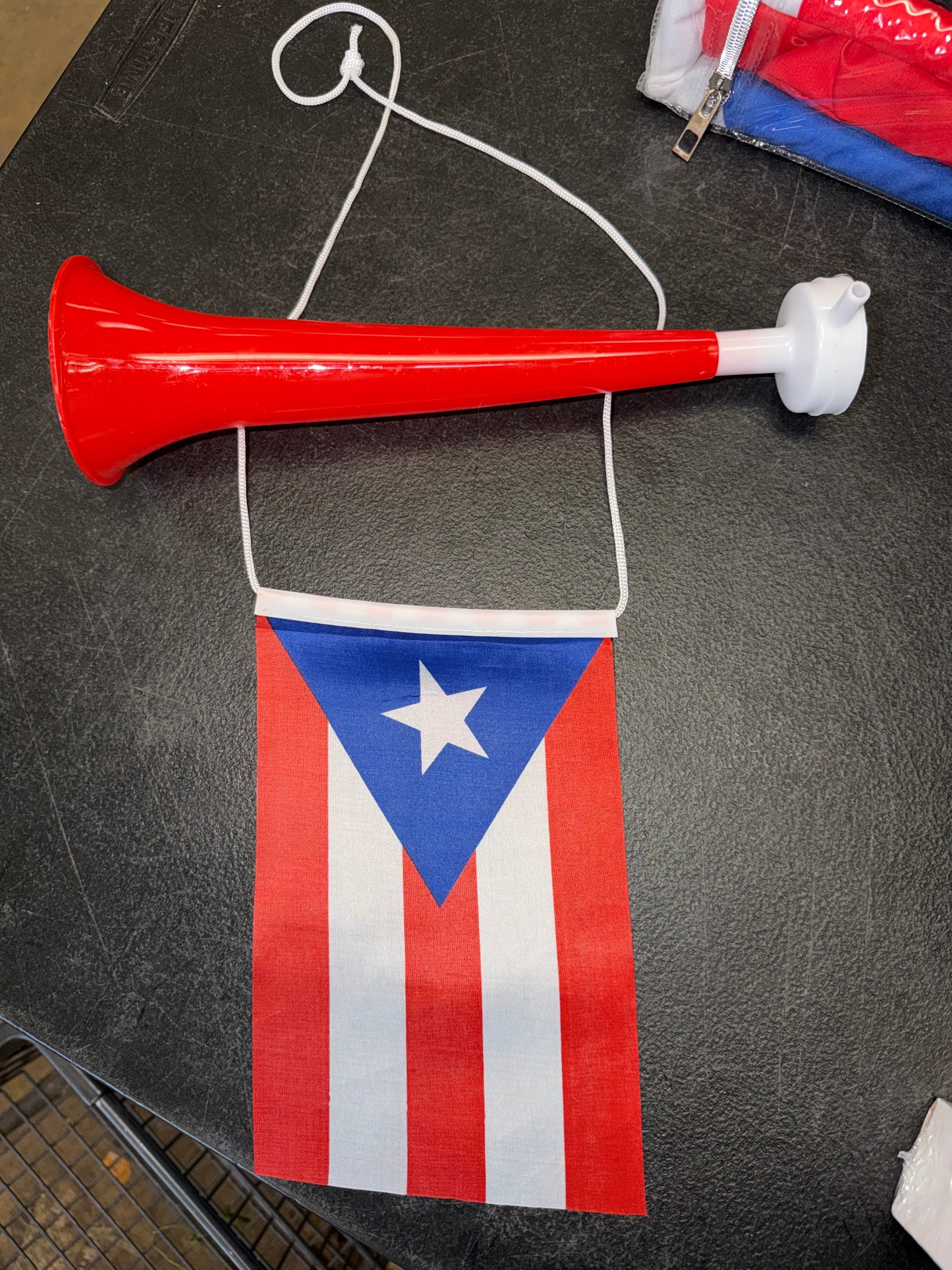 PR BLOWHORN