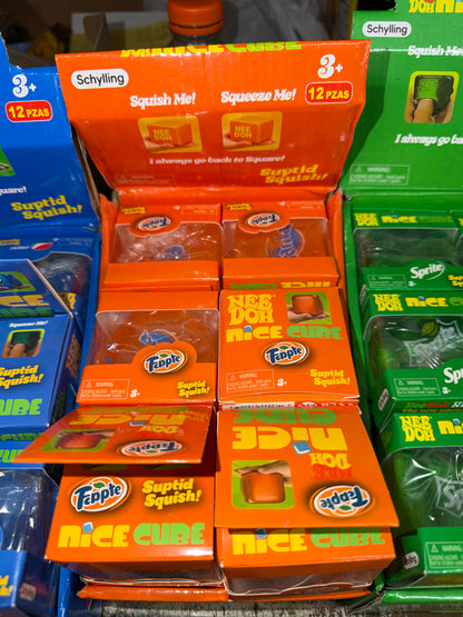 ORANGE CUBE SQUISHY