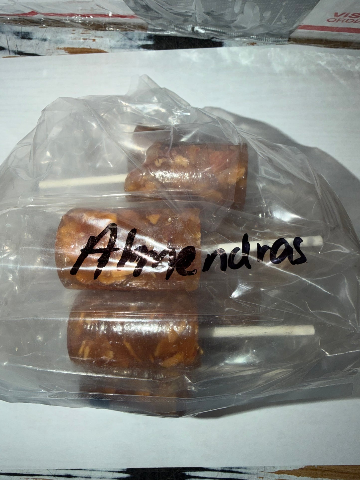 PILONES HECHO MANO ALMENDRA 10CT