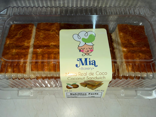 MIA COCO CAKE